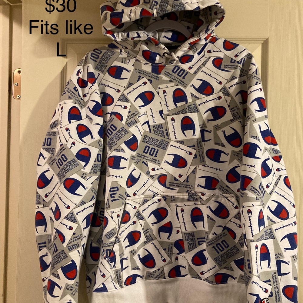 Champion Sweatshirt